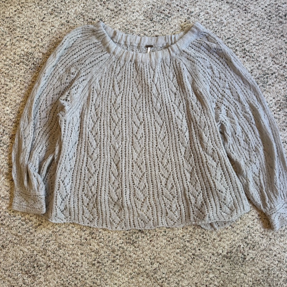 Free People Light Gray Alpaca Wool Cable Knit Sweater Women’s Small